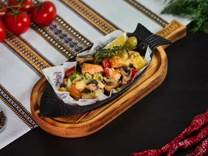 Будьмо в юбилейном меню