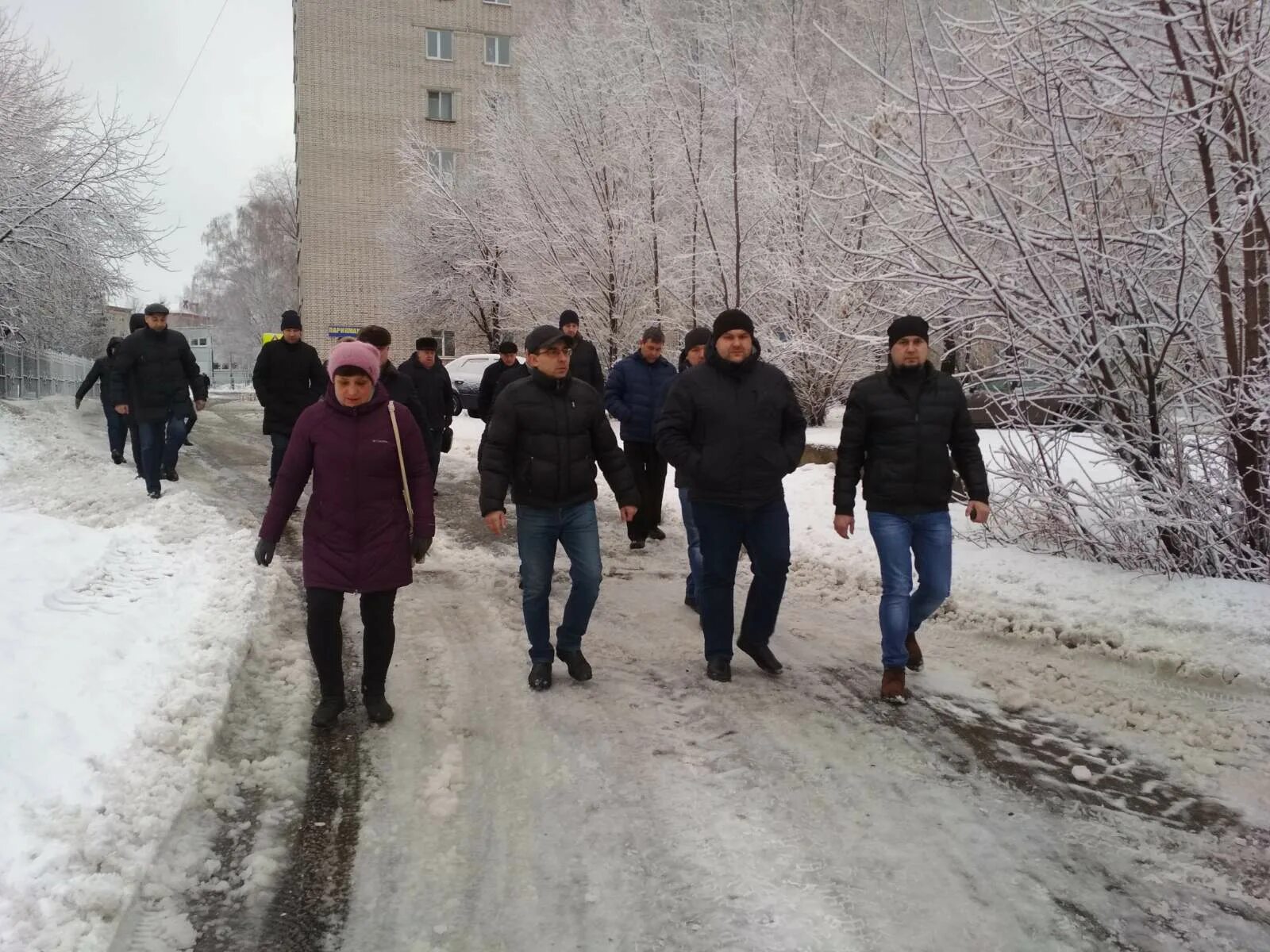 Правда новости чебоксар. Московский район в Чебоксарах сейчас. Группа 15 суток г Чебоксары. Новости Чебоксары. Новости Чебоксары сегодня свежие.