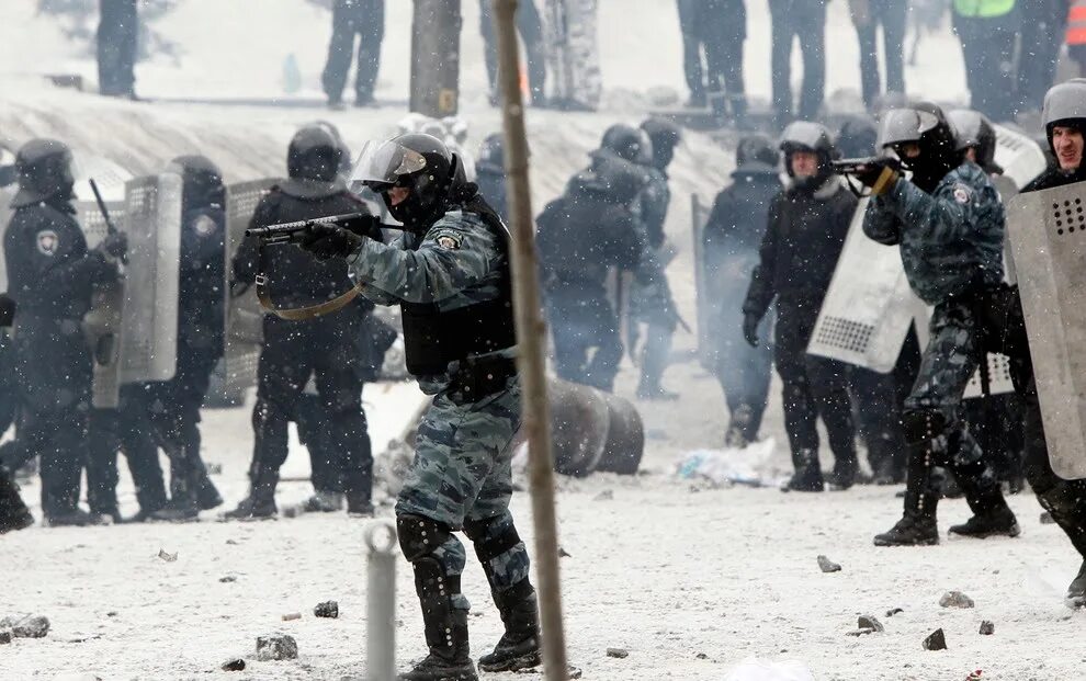 3 января 2014 г. Киев штурм Майдана 2013 Беркут.
