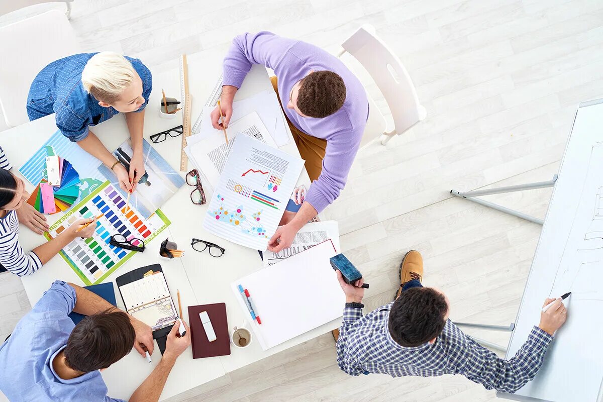 Graphic-ExchanGE - a selection of graphic projects Cool office space, Office int