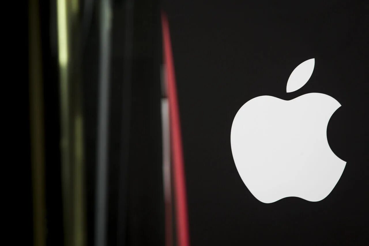Iphone ucun yaddas. Камеры apple беспроводные. Apple лого. Apple sku. Изменения логотипа apple.