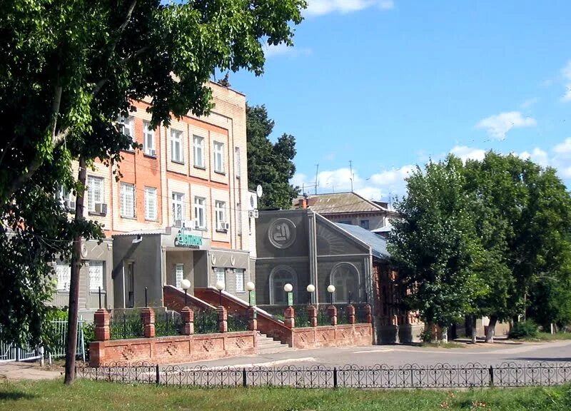 Ул фрунзе бугуруслан. Бугуруслан фрунзе 87 фото. Площадь бугуруслана. Г. Оренбургская область, бугуруслан, ул.