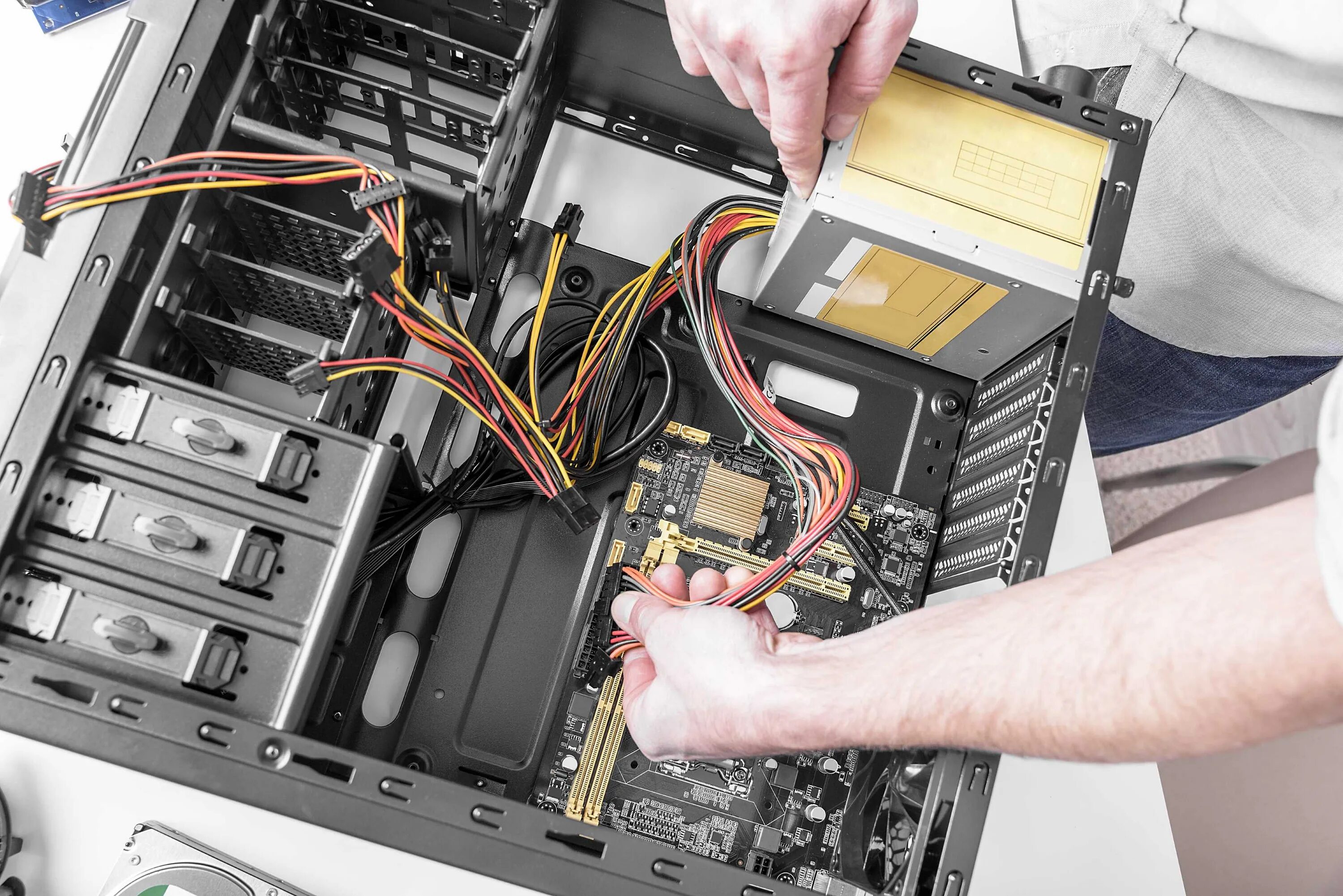 Inside the computer. Компьютер. Подержанный компьютер. Нагруженный ПК. Service sborka with Warranty.