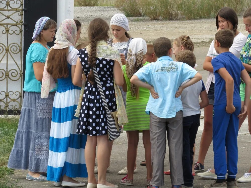 Православный лагерь ульяновск. Скит семейный православный лагерь. Лагерь при монастыре. Православный лагерь для детей. Православный лагерь звезда вифлеема.