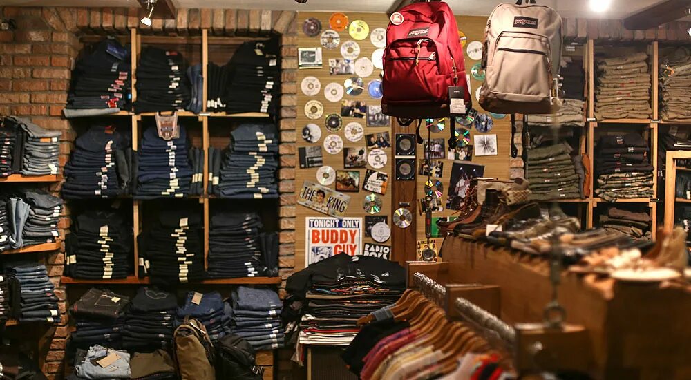 магазин джинсовой одежды в санкт-петербурге. ковбой магазин джинсовой одежды. стойку для джинс в магазин. магазин тканей на садовой. джинсовые магазины санкт петербурга.