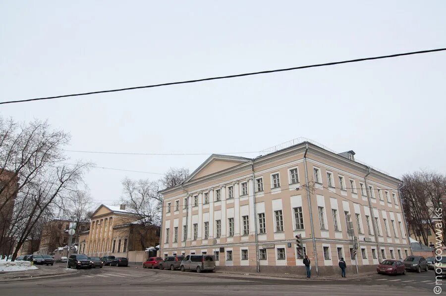 первый московский юридический институт юриспруденция. московский гуманитарный университет колледж москва. московский институт мюи. мгюа бауманская. московский правовой институт 1935.