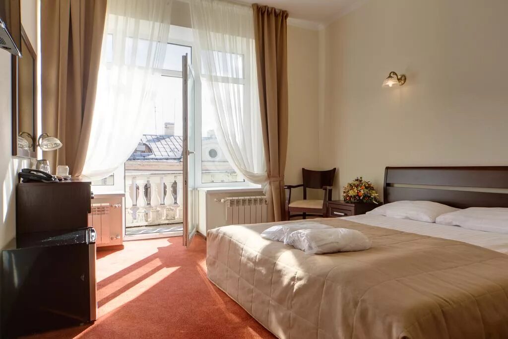 Doubletree by hilton moscow - marina hotel ленинградское ш. Отель питер инн санкт-петербург. Spa hotel ostrova сочи. Балкон в номерах отелей. Адмиралтейская 3 санкт-петербург отель.