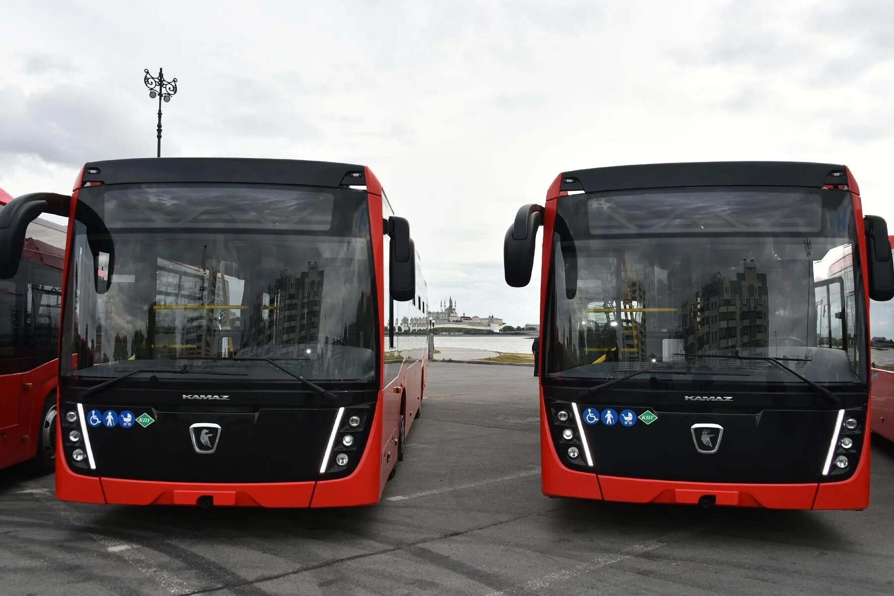 Электробус лиаз 2021. Новые автобусы 2021. Лиаз 6213. Лиаз 5292 65 79. Автобус 2021.