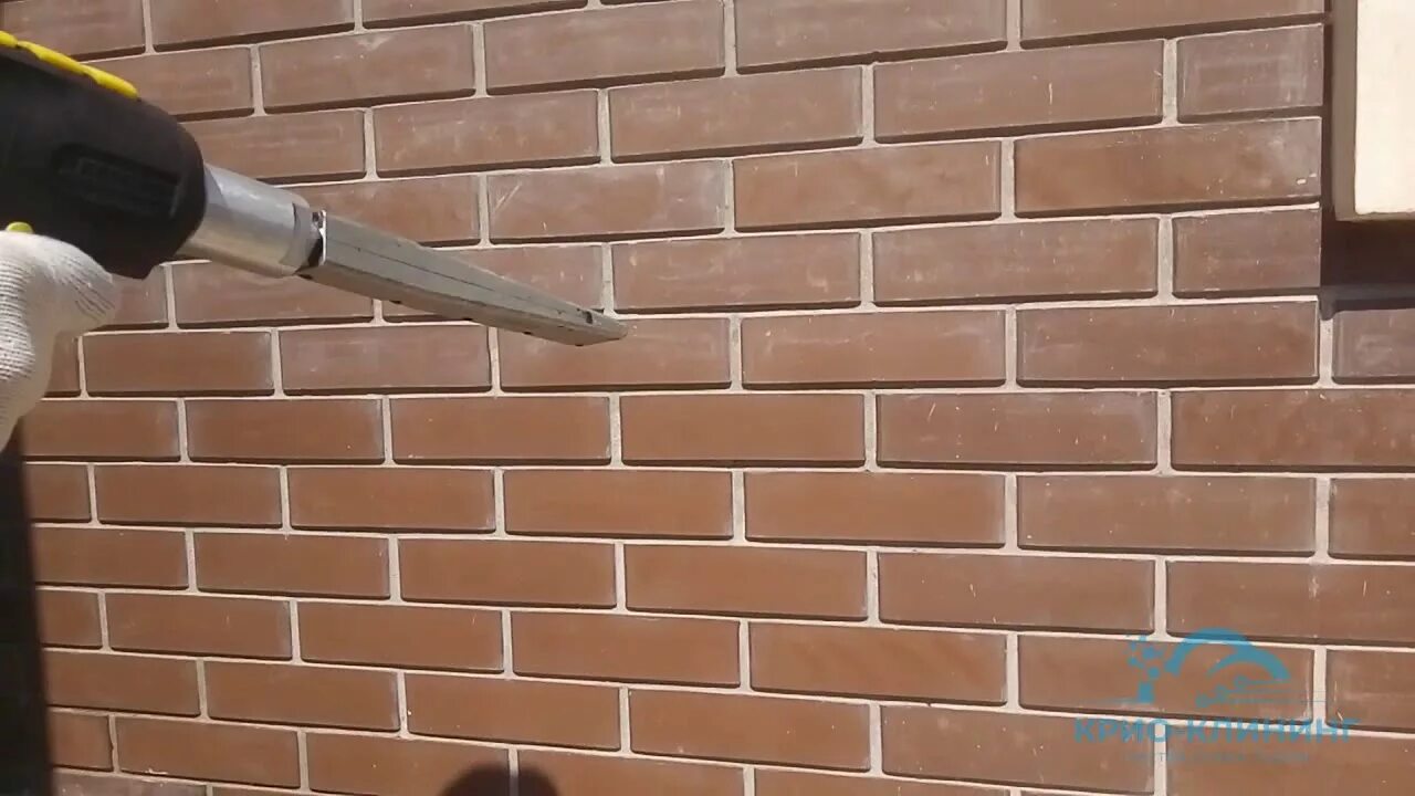 Кирпичи из сухого клея