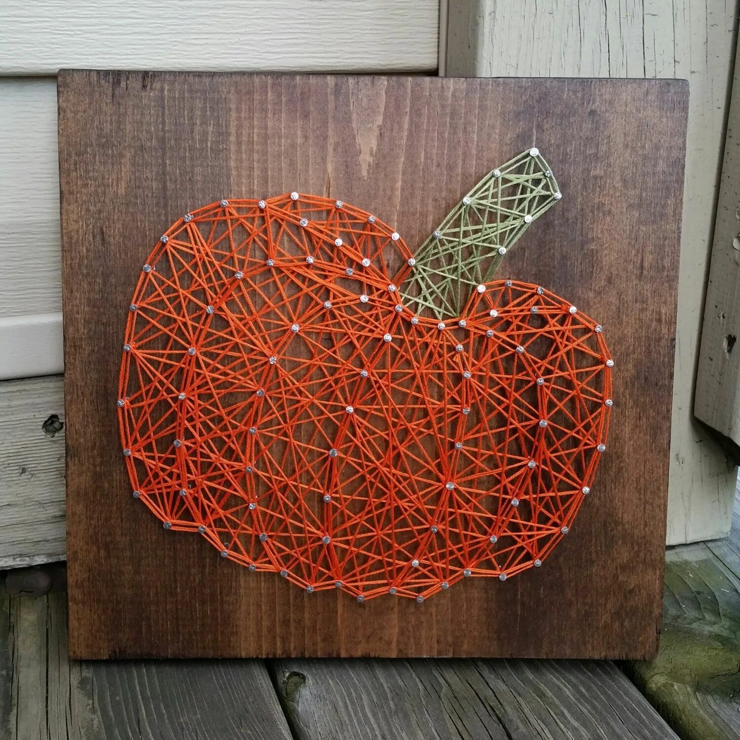 Панно из ниток и гвоздей. Стринг арт для детей. Панно с гвоздями и нитками. Стринг арт. Панно с гвоздями и нитками.