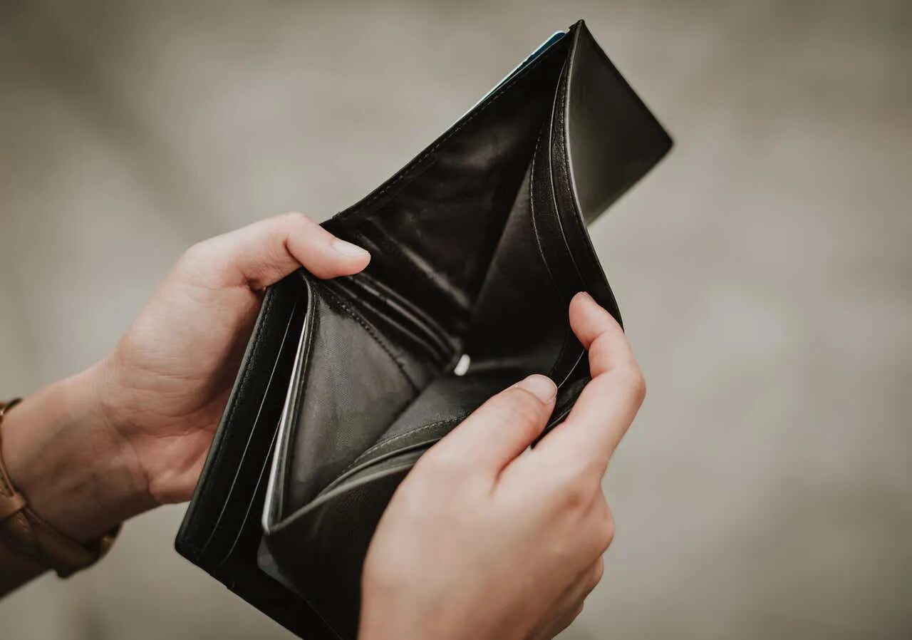 Empty wallet