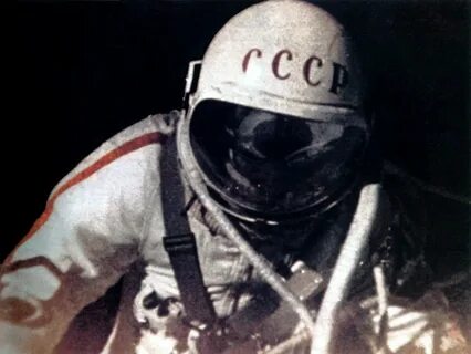 Один в открытом космосе