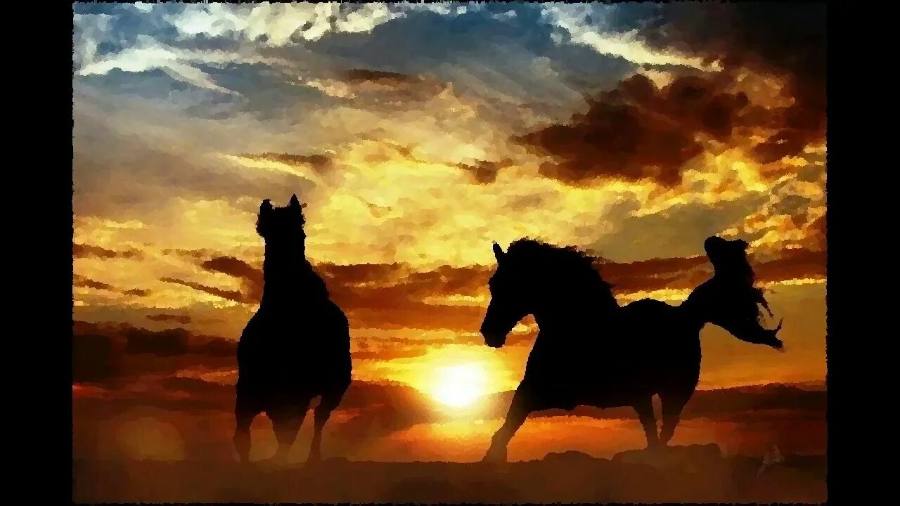 Конь на закате. Лошади на рассвете. Лошади на закате. Лошадь бежит. Двое лошадей встревоженно подняли головы от травы