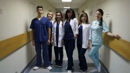 Медси отрадное гинекология. Клиническая больница медси отрадное. Больница медси на пятницком шоссе. Медси пятницкое шоссе 37. Медси дубнинская 10.