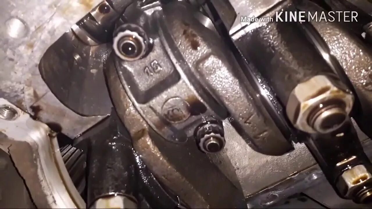 Втулка поршневого пальца умз-4216. Гидрокомпенсаторы умз 4216. Съемник шестерни распредвала 402 двигатель. Стук умз. Умз-4216 клапана без гидрокомпенсаторов.