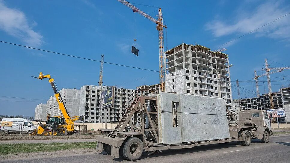 Панельное домостроение. Панельный дом стройка. Крупнопанельное домостроение. Крупно панельное домостроние.