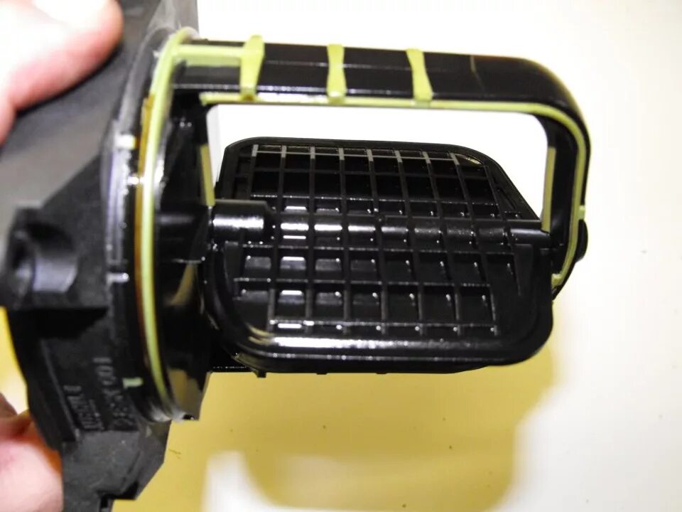 Малая диса бмв е60 бмв. Малая диса бмв е60 бмв. Disa 2 bmw n52. Клапан диса бмв е39 м52 2. Клапан диса бмв е39.