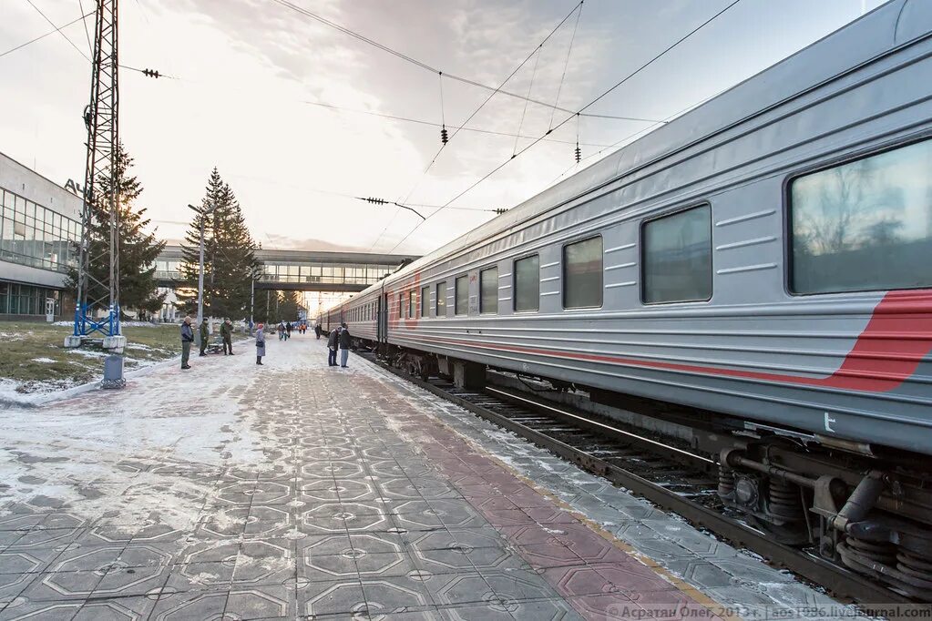 Станция Ачинск 1. Вокзал Ачинск-1, Ачинск. ЖД вокзал Ачинск. Ачинска вокзал ЖД вокзал. Поезд вокзал номер телефона