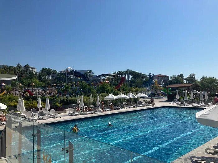 Орбита ольгинка бассейн. Mylome luxury hotel турция окурджалар. Ола резорт. Ольгинка звездный квартал. Туапсе ольгинка отели.