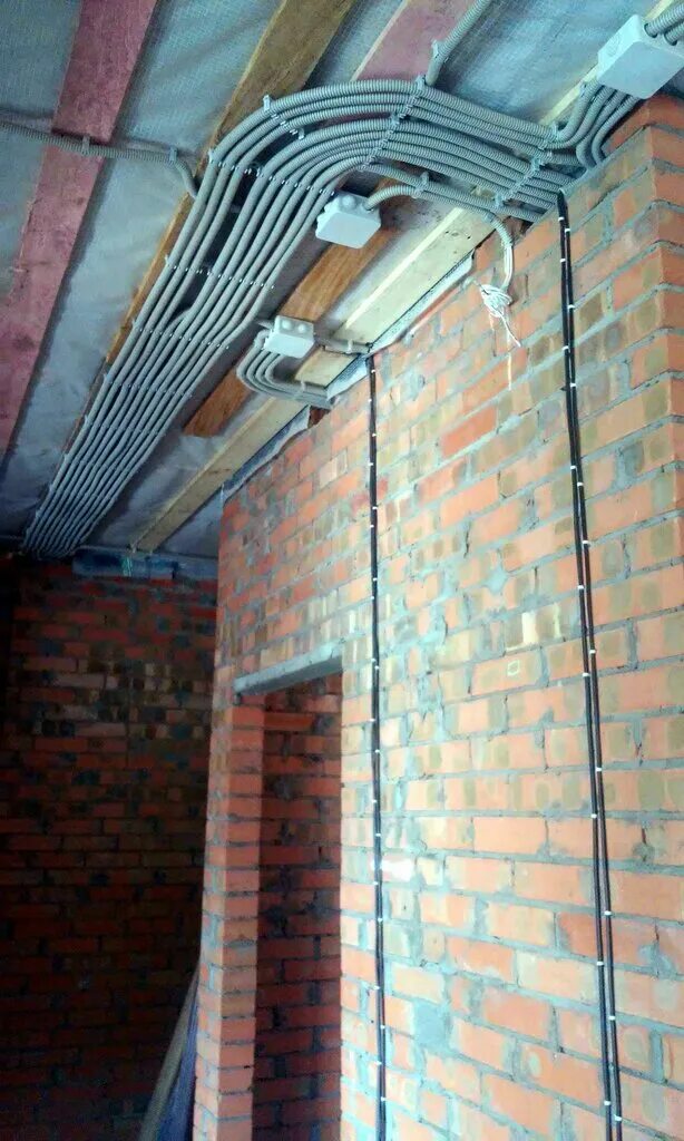 электромонтаж ростов на дону. сборка эл щита с реле напряжения 380в. электромонтаж ростов на дону. электромонтаж картинки. электромонтаж ростов на дону.