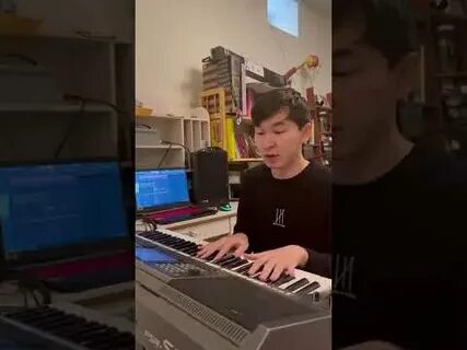 Не беги по тусовкам не шатайся