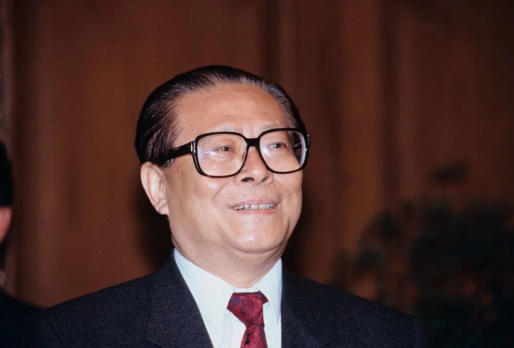 Цзян цзэминь. Цзян цзэминь 1989. Тинсел кори сумерки сага. 3. История цзяна.