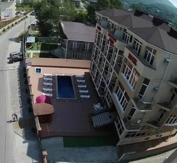 Лазурное окно лазаревское