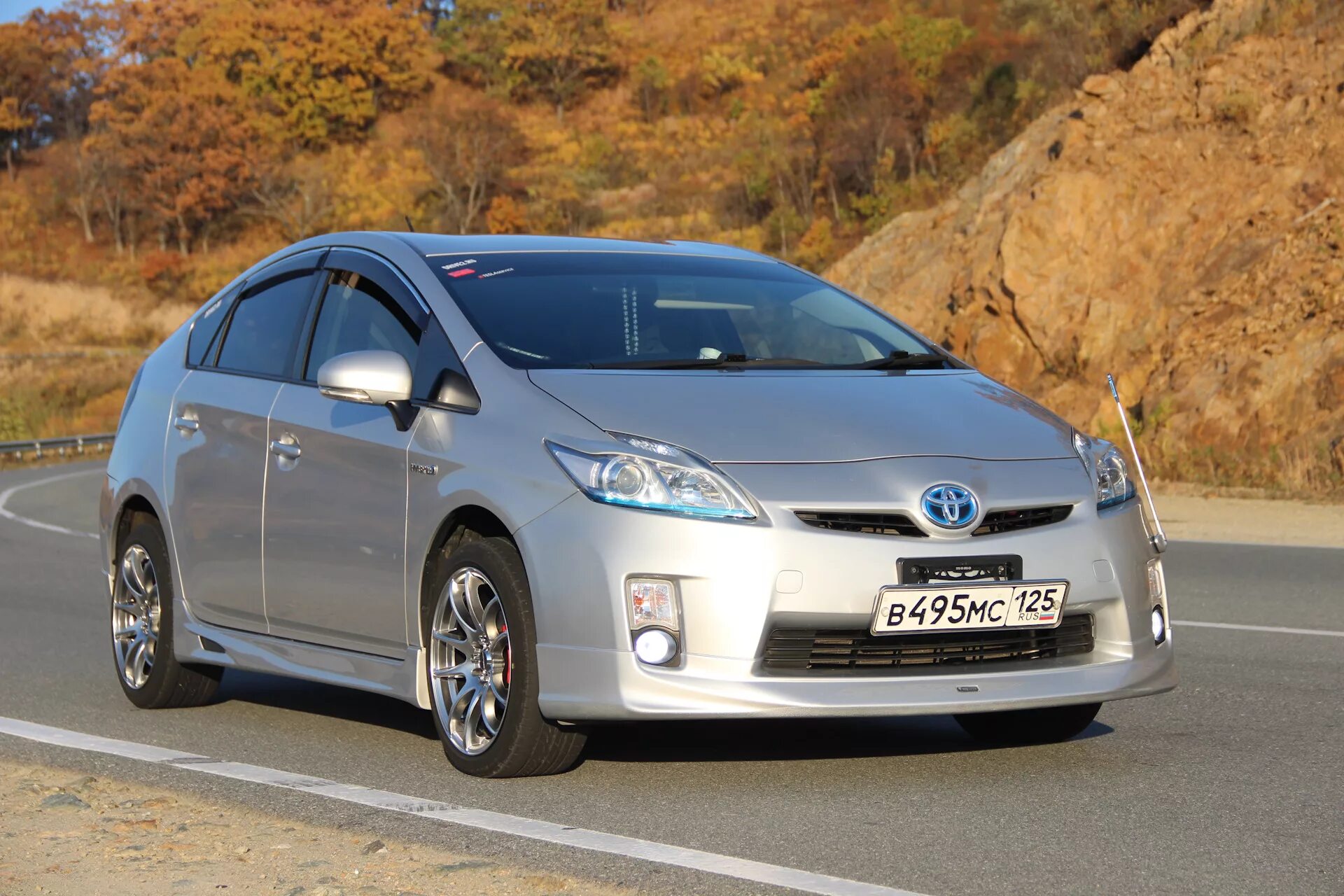 Toyota Prius 2011. Toyota Prius 30. Toyota Prius 20. Тойота Приус 30 2011. Приус 2015 года