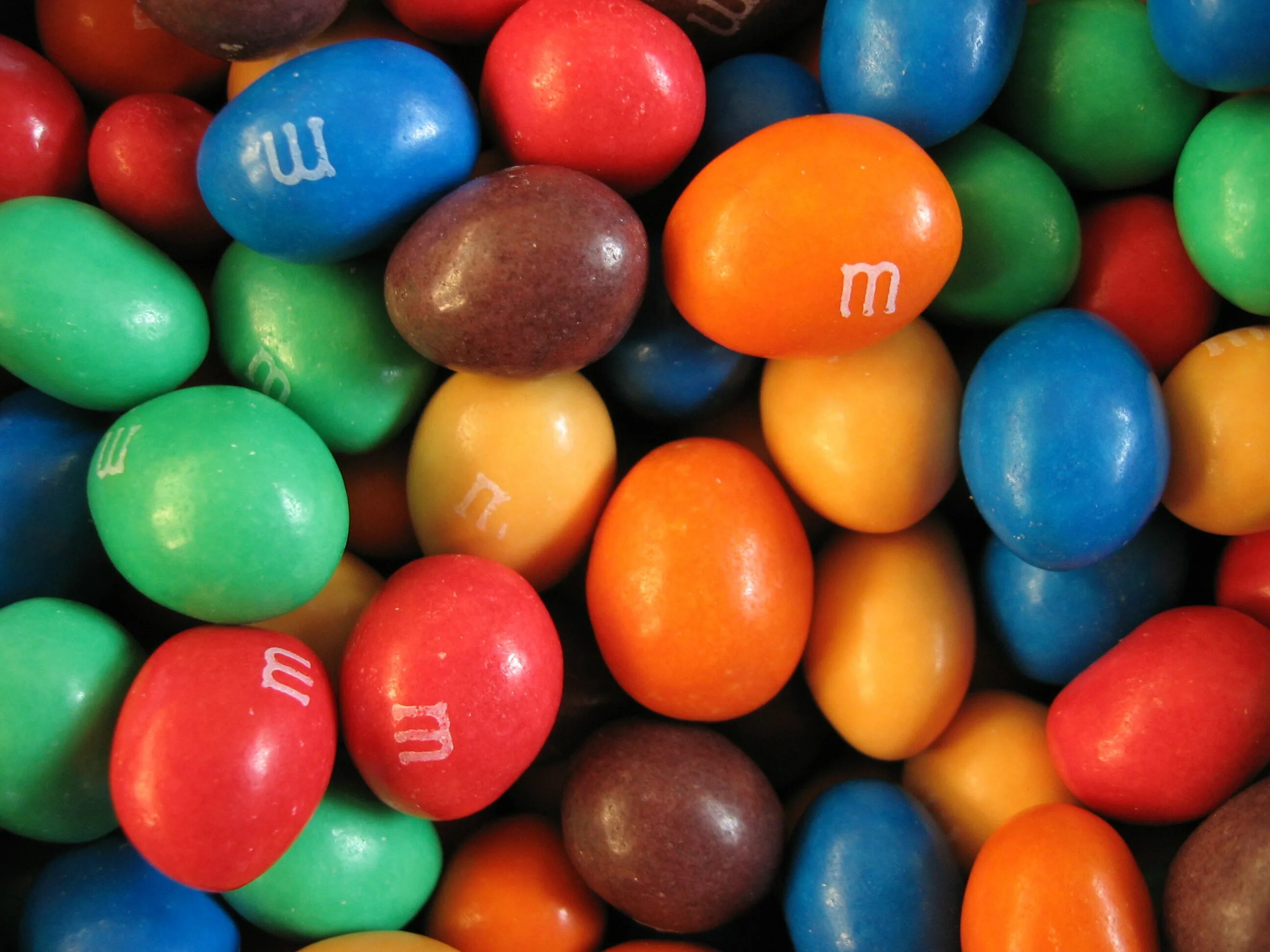 Ммдемс конфеты. M&MS. М М конфеты. ЭМЭНДЭМС конфеты. Ь ь ь т 8 б