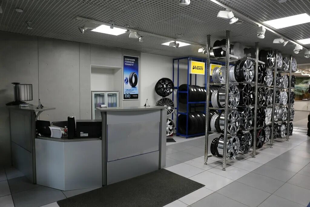 Шиномонтаж мичуринский 21. Мичуринский проспект 21 корп 2. Шинный центр владивосток. Шинный центр нальчик стрелка. Пирелли перфоманс центр.