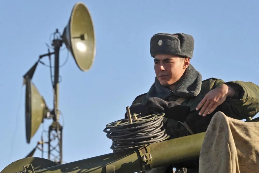 Военная связь статья. Войска связи. Военный Связист. Связисты войска. Военная связь.