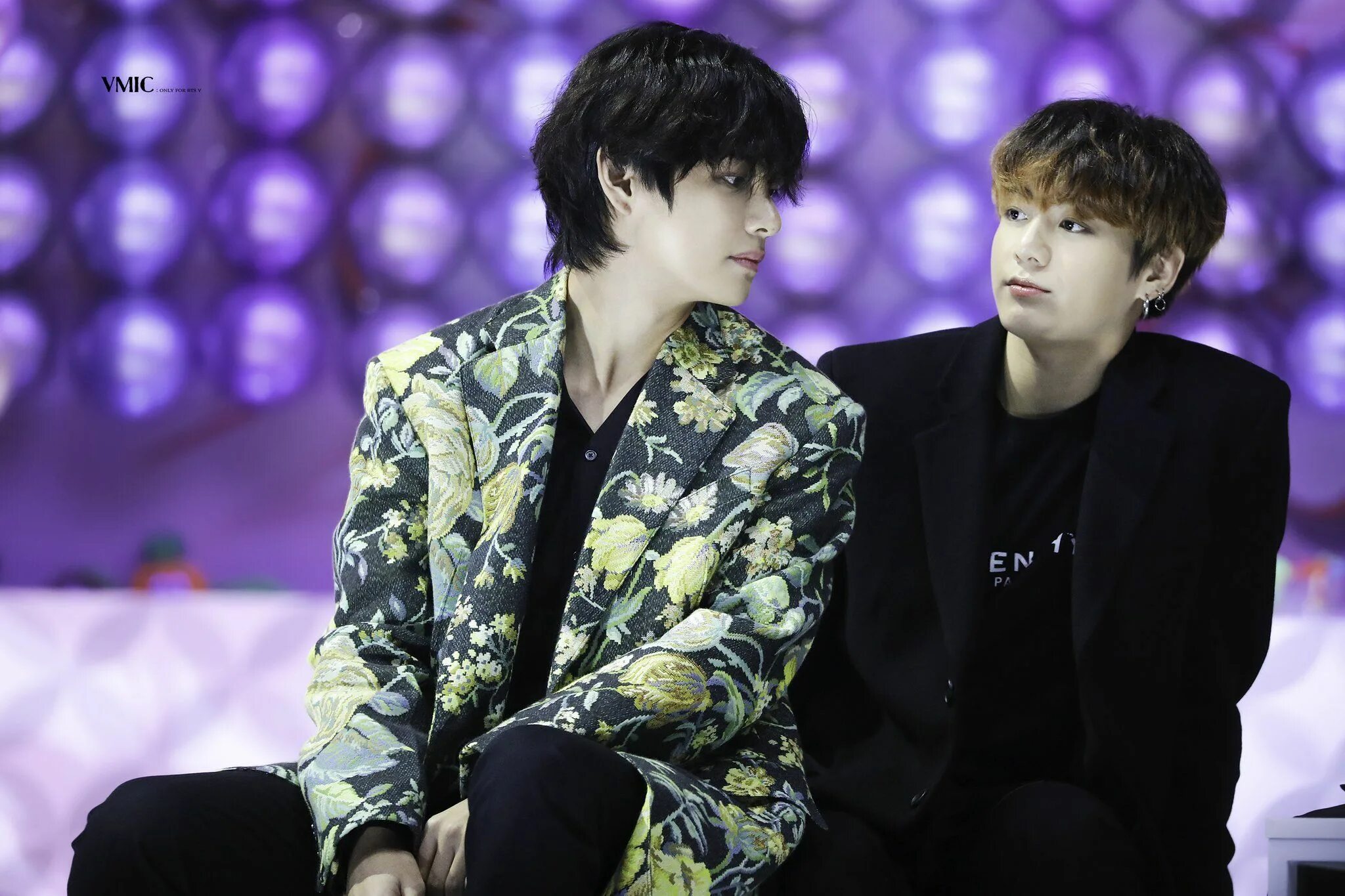 Вигуки BTS. BTS taekook. Вигуки (Чонгук и Тэхен) 2021. BTS taekook 2022. Что произошло между тэхеном и чонгуком