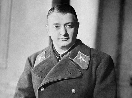Маршал м