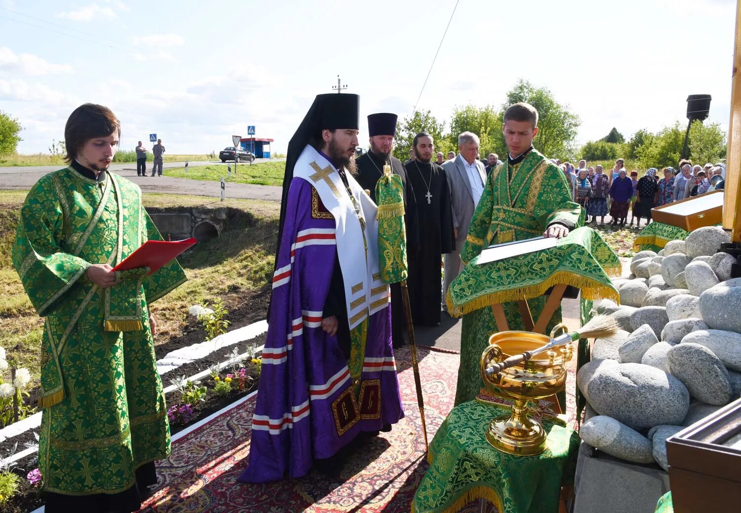 Погода красная горка нижегородская область пильнинский. Кисленка Пильнинского Нижегородская. Село Кисленка Пильнинского района. Владыка Силуан Лысковская епархия. Кисленка Нижегородская область деревня.