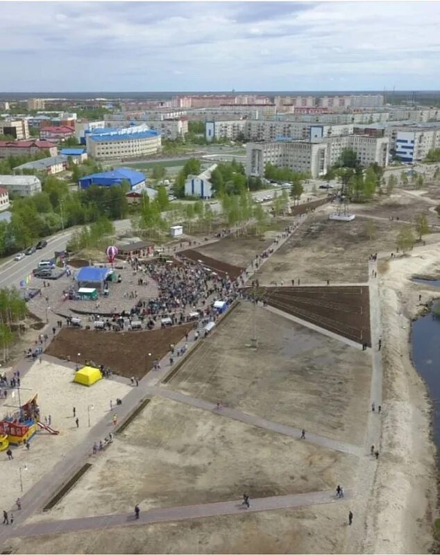 Лянтор это где. Лянтор хмао. площадь лянтор.