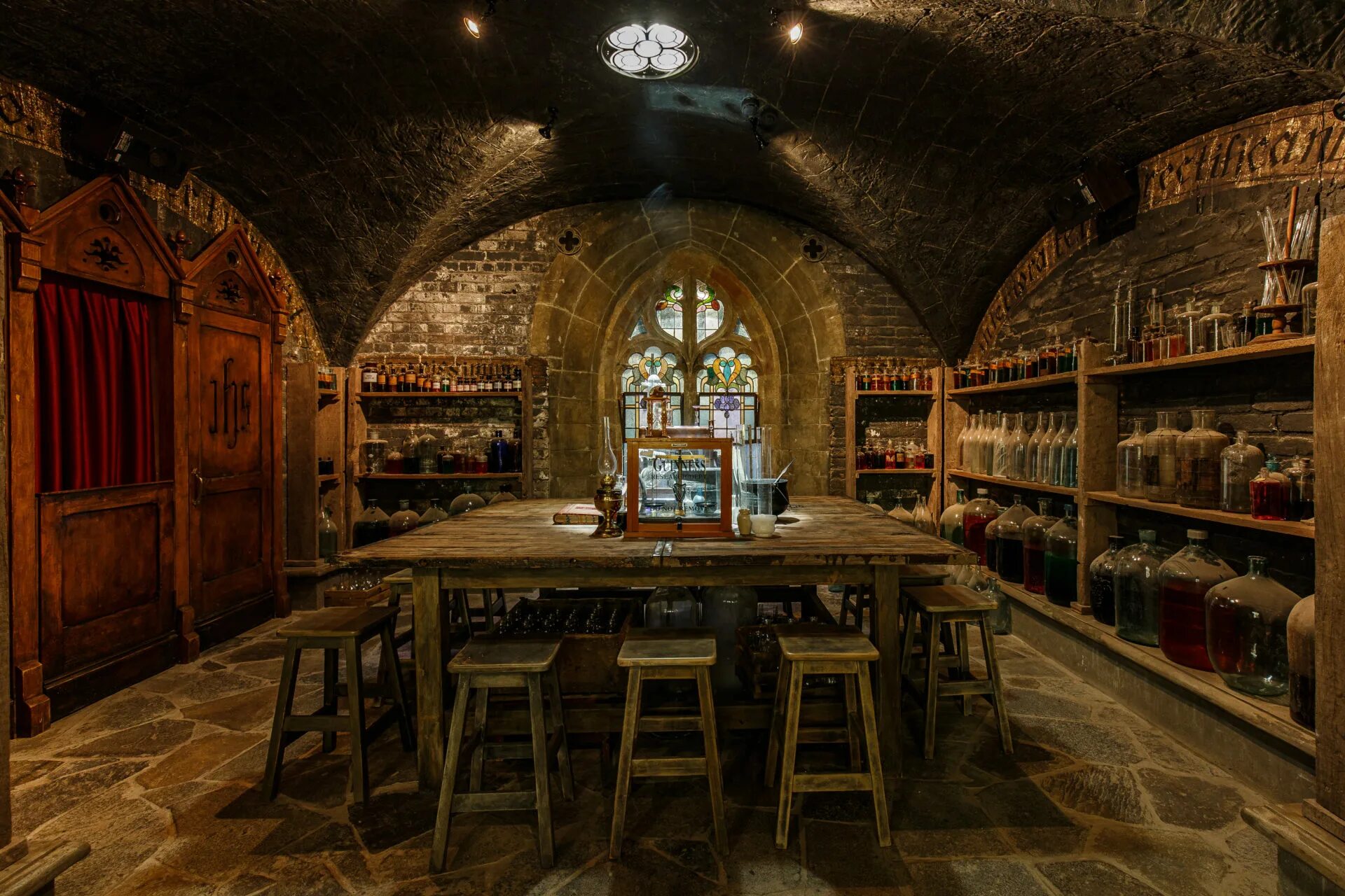 Black pub