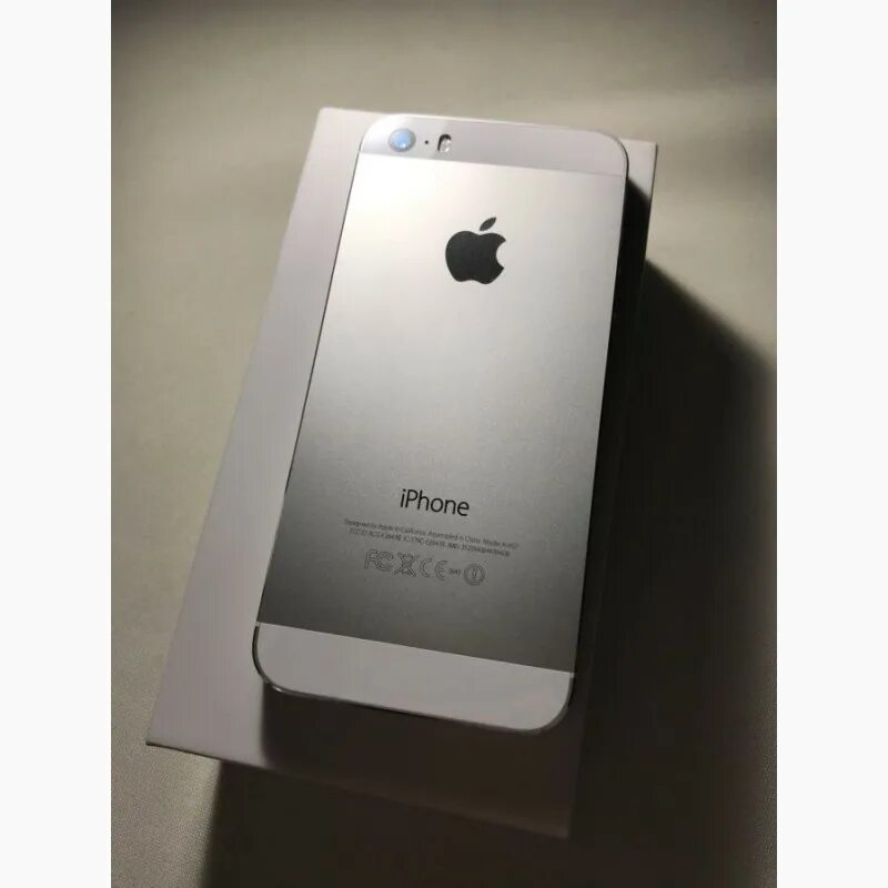 Стоит стоит iphone 5. Iphone 5s 16gb. айфон 5s 16 гб. айфон 5 айфон 5. iphone 5 16gb палёный.