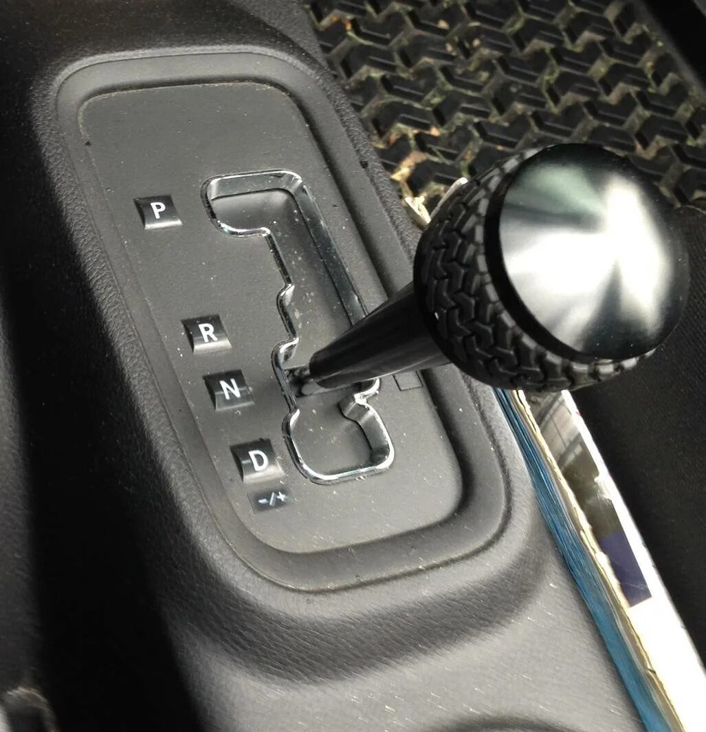 Зачем машине передачи. Коробка передач фольксваген автомат переключение скоростей. Назначение механической коробки передач. Автомобиль понижающая передача. Коробка передач механика r11.