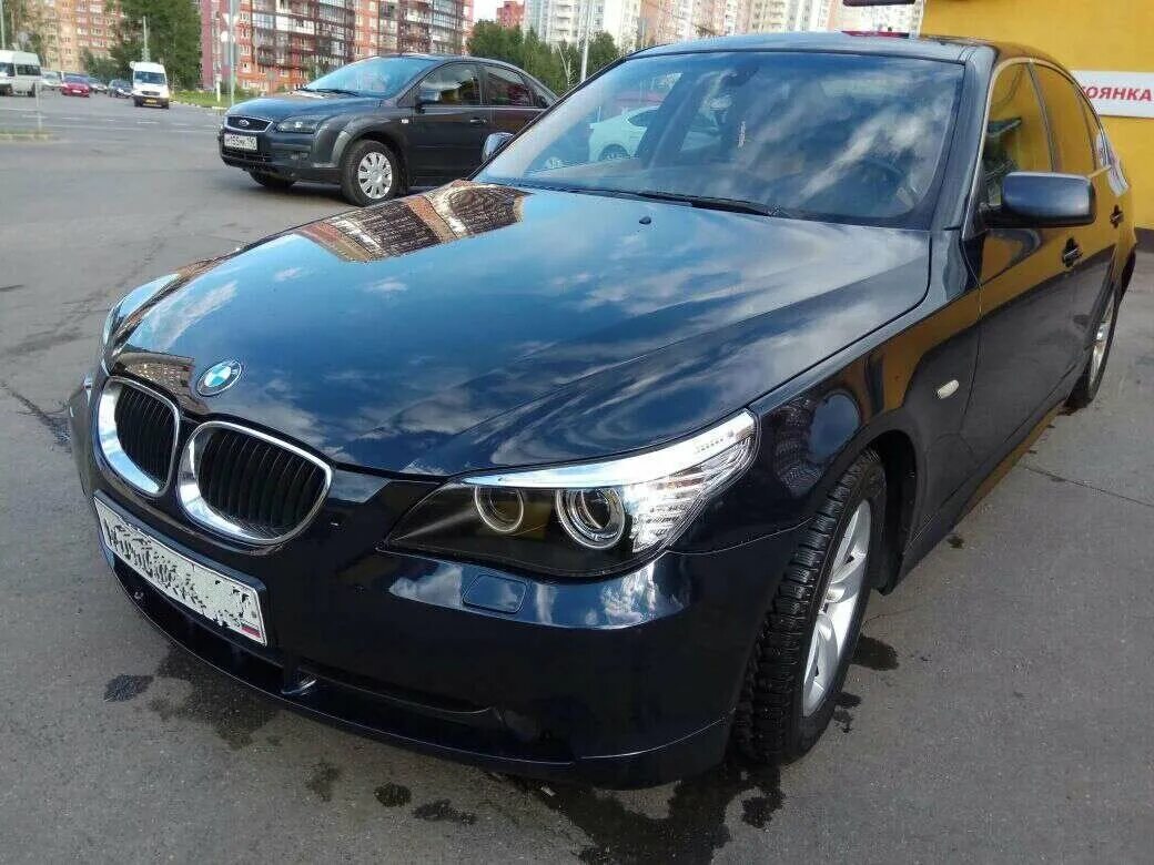 Авито б у бмв. BMW 525i синяя. BMW 525i синего цвета. BMW 525i 2004 Canon. БМВ 525 2004.