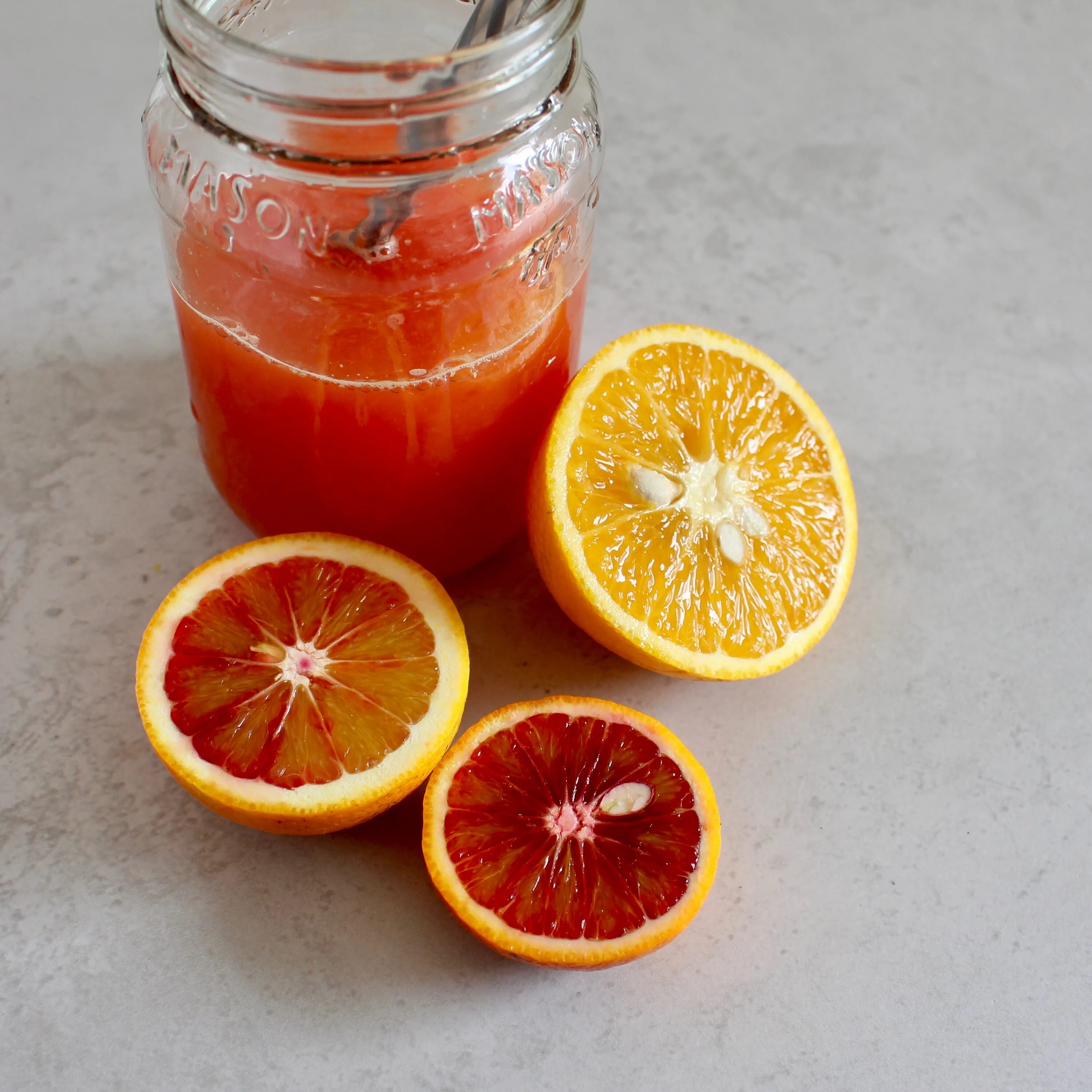 Гранат апельсин грейпфрут. Апельсин - грейпфрутовый сок. Апельсины для сока. Апельсиновый грейпфрут сок.
