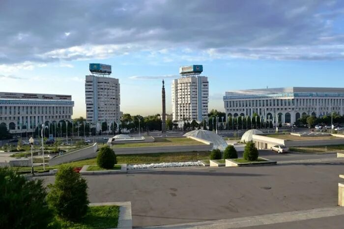 Водно-зеленый бульвар астана. Нурсултан астана. Алма-ата новая площадь. Центральная площадь казахстана. Площадь республики (алма-ата).