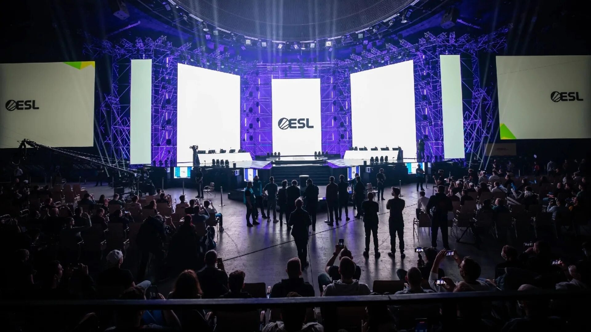 Esl dallas 2025. Кубок iem dallas. iem dallas 2025 cs go. ием даллас арена. iem планета.