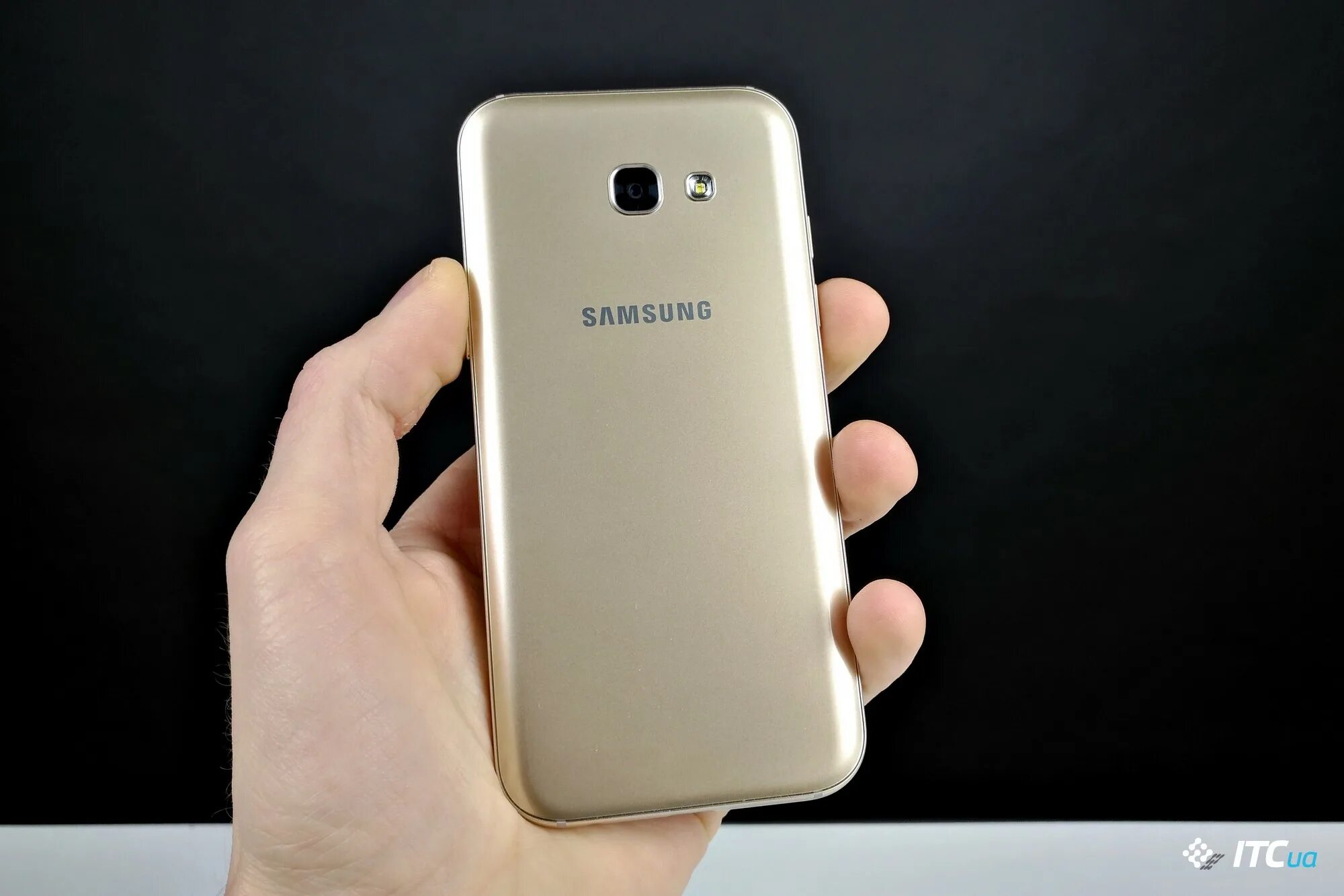 Самсунг а5 2017. Samsung Galaxy a5 2017. Samsung a5 2017 32. Samsung Galaxy a5 2017 золотой.