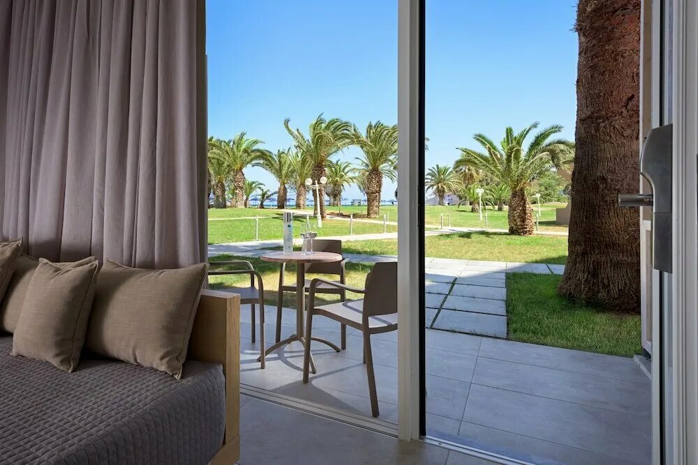 Sun beach resort. отель сан резорт. Sun beach resort родос. Sun beach resort родос. Sun beach resort.