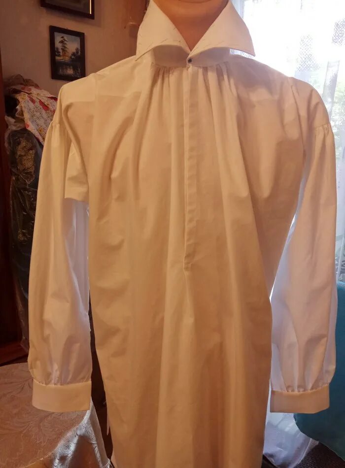 Мужская рубашка 18 век. Старинная мужская рубашка. Ночная сорочка мужская 19 век. Шемиз 19 века мужская. Мужская рубашка 19 века.