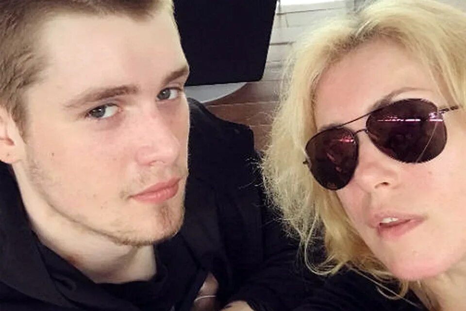 Марк касаткин внук шукшиной фото сейчас Мария Шукшина покрестила внука Lifestyle Селдон Новости
