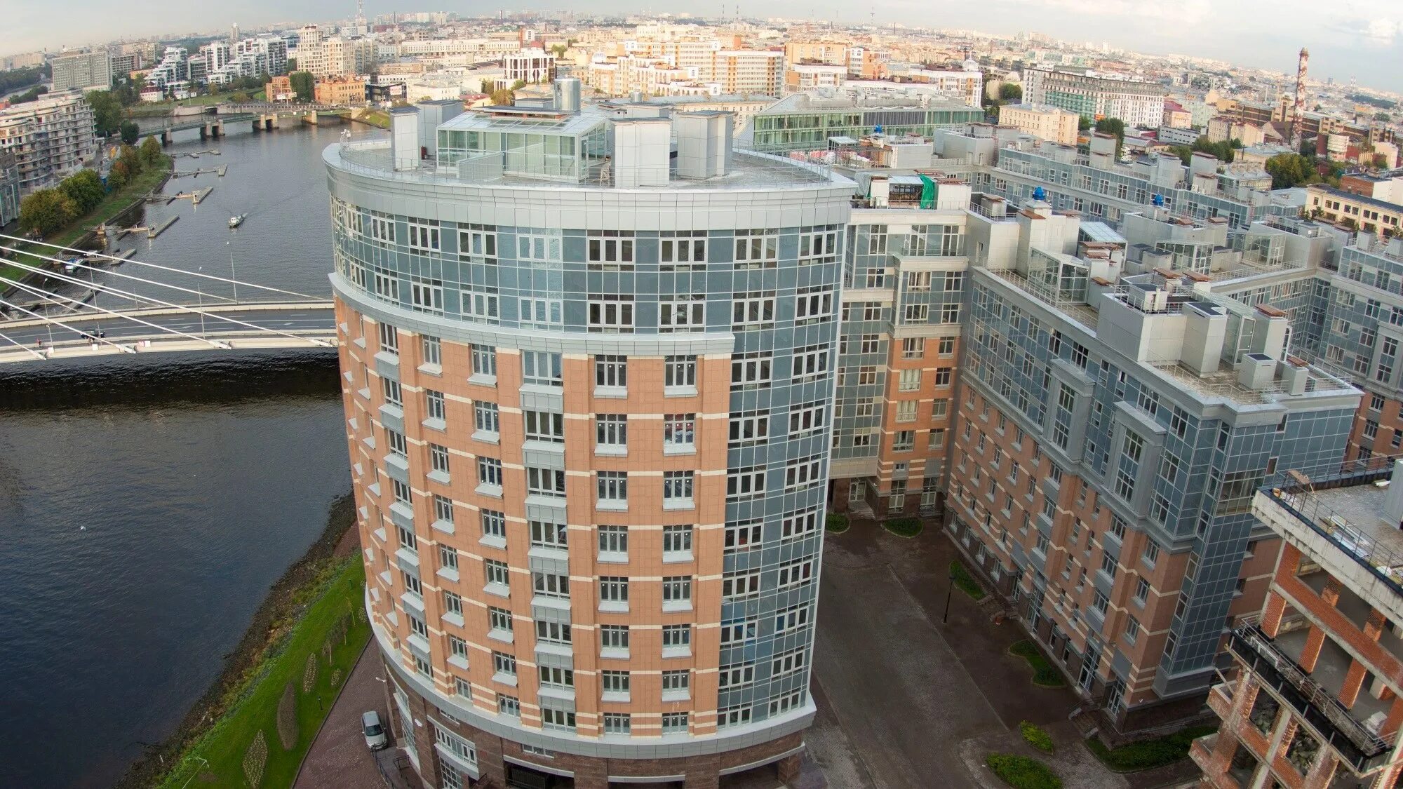 Жк на типанова. Новостройки на васильевском острове спб. Квартиры в жк санкт петербурга. Жк питер типанова. 26 линия васильевского острова.