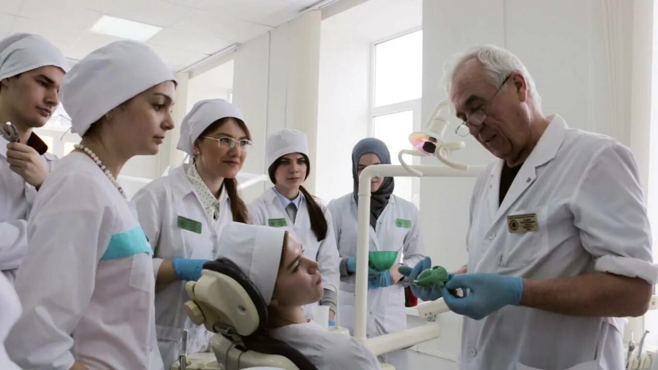 Кгму биология. Кгму биология. Казанский медицинский университет внутри. Институт фундаментальной медицины и биологии кфу. Кгму новый учебный корпус.
