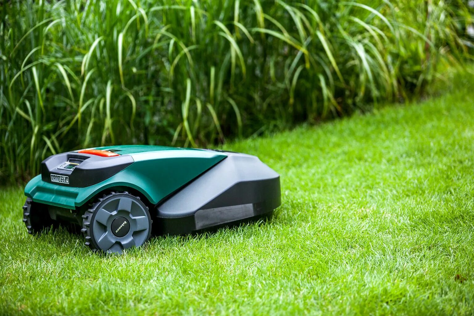 Robotic mower a1