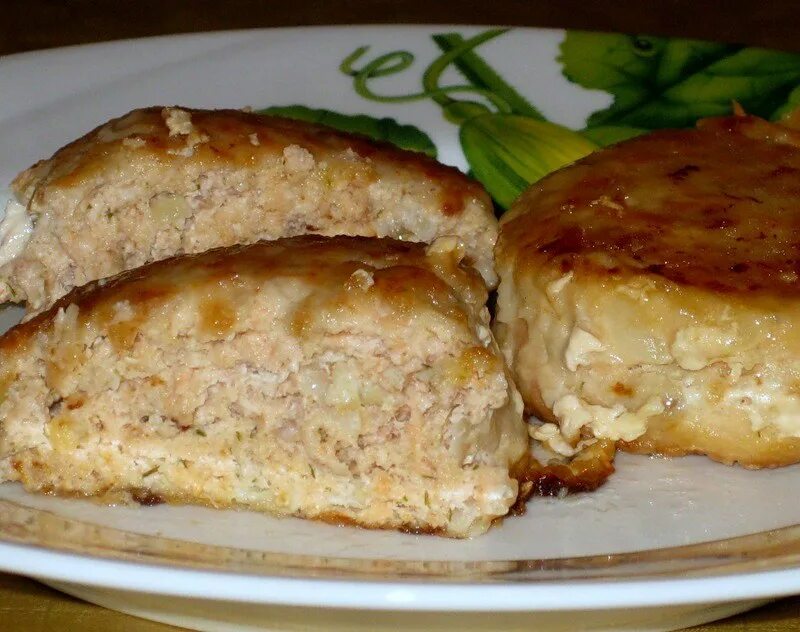 Блюда из рыбного фарша в духовке. Котлеты рыбные с капустой и морковью. Запеканка с рисом и фаршем. Простой рецепт из рыбного фарша. Щучьи котлеты.
